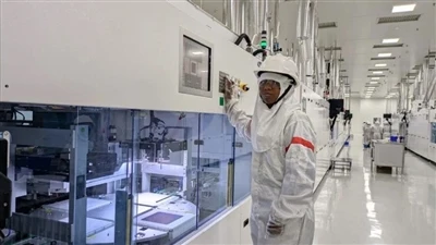 India's 4.3GW Solar Panel Producție Fabrică Putere Punere în funcțiune