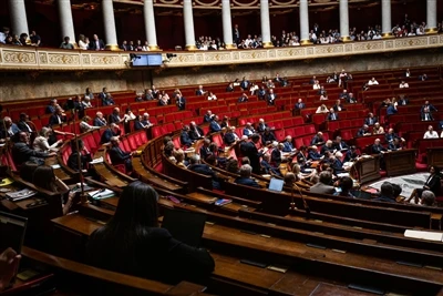 Trump semnează ordinul executiv care se încheie subvenții regenerabile, schim...