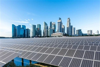 Obiectivul de instalare solară din Singapore pentru 2030 a fost modernizat de...